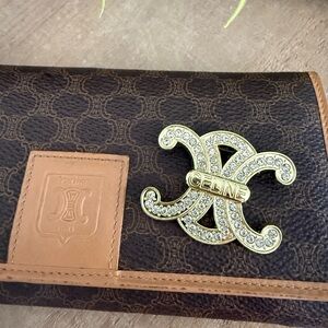 ✨ Crystal Logo-Style Brooch ✨